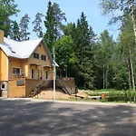 Korter Tehvandi Puhkemaja *